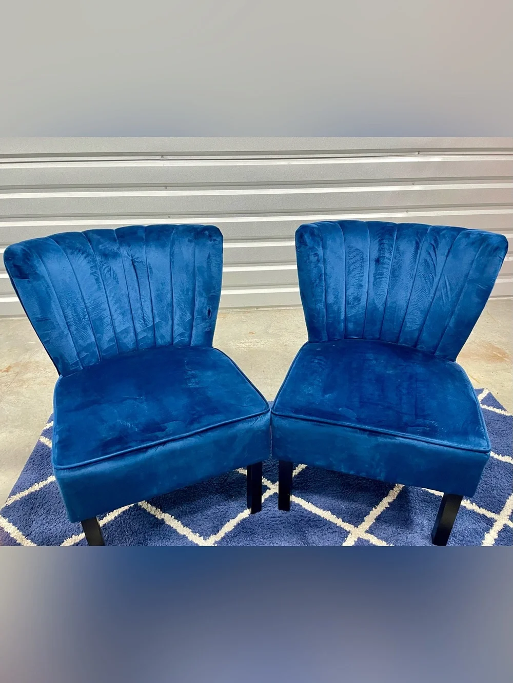 N/A elegant blue
